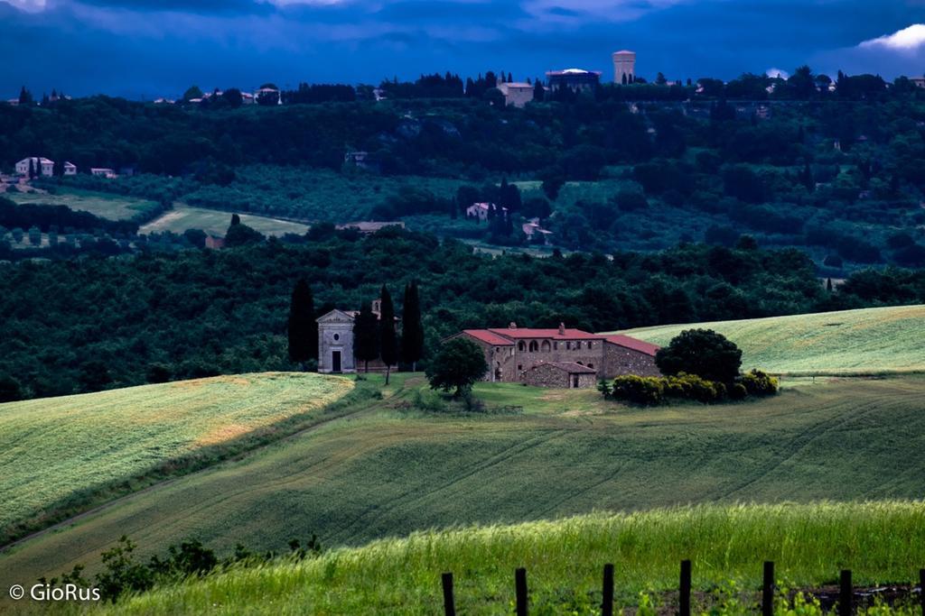 Agriturismo La Buca Di Bellugi San Quirico d'Orcia Exterior photo